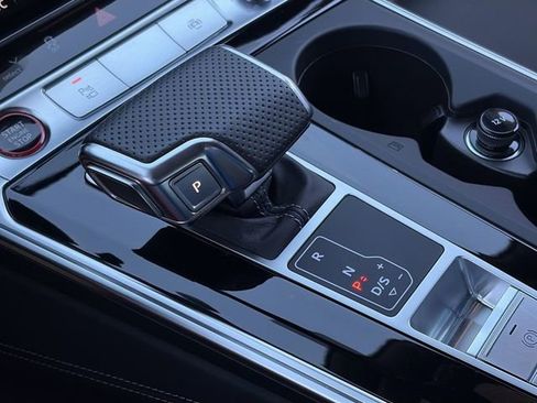 Used 2025 Audi S7 Premium Plus w/ S Sport Package image 29