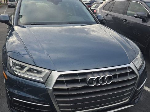 Used 2018 Audi Q5 2.0T Premium Plus w/ Premium Plus Package AWD/4WD image 4