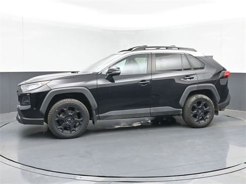 Used 2020 Toyota RAV4 TRD Off-Road image 11