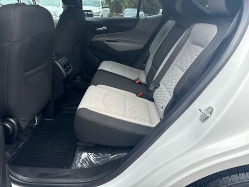 Used 2018 Chevrolet Equinox LS w/ LPO, Protection Package AWD/4WD image 13