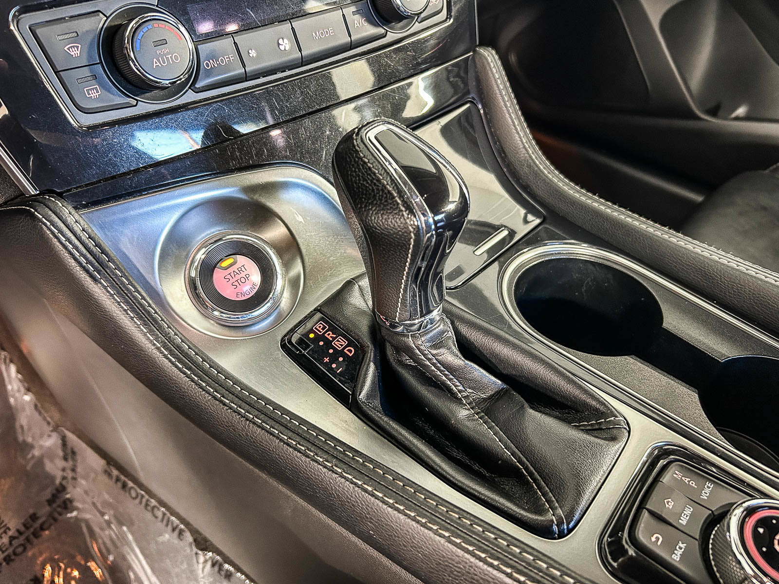Used 2023 Nissan Maxima SV w/ Floor Mat Group FWD image 20