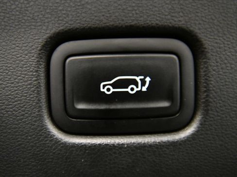 Used 2024 Hyundai Kona Limited AWD/4WD image 27