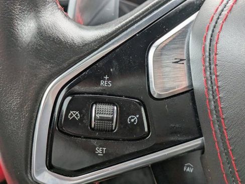 Used 2022 Chevrolet Corvette Stingray Premium Conv w/ Z51 Performance Package image 18