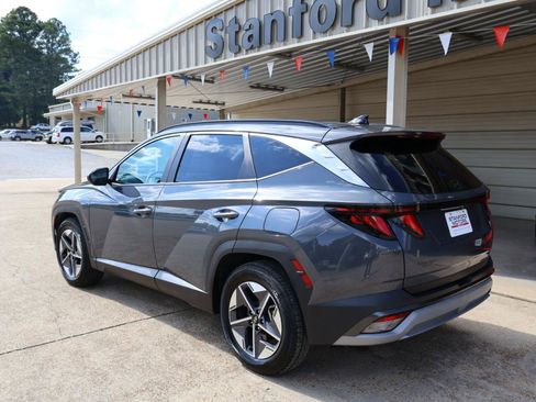 Used 2025 Hyundai Tucson SEL FWD image 6
