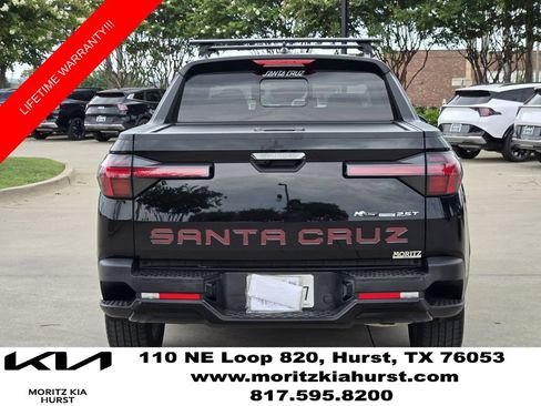 Used 2023 Hyundai Santa Cruz Night AWD/4WD image 13