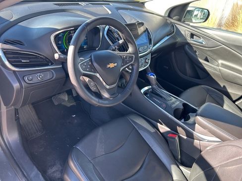 Used 2016 Chevrolet Volt Premier w/ Driver Confidence Package image 24