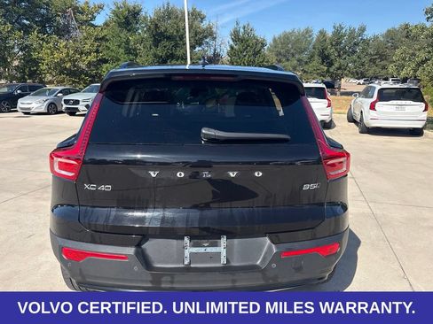 Used 2024 Volvo XC40 B5 Plus w/ Protection Package Premier AWD/4WD image 6