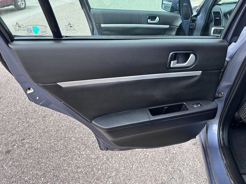 Used 2007 Mitsubishi Galant ES image 22