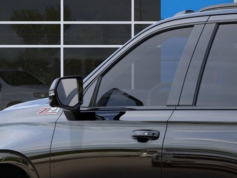 New 2026 Chevrolet Tahoe Z71 w/ Comfort Package AWD/4WD image 12