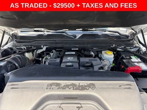 Used 2022 RAM 2500 Tradesman w/ Chrome Appearance Group AWD/4WD image 11