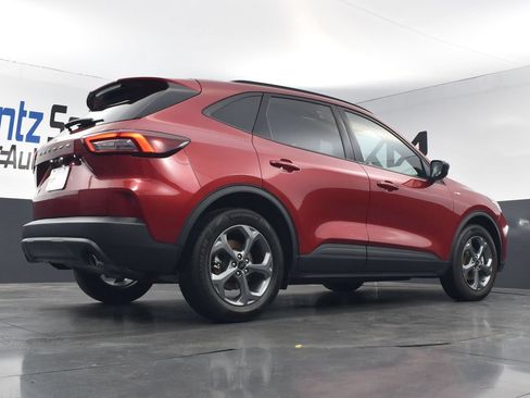 Used 2025 Ford Escape ST-Line FWD image 21