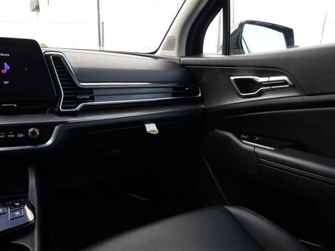 Used 2023 Kia Sportage SX Prestige image 8