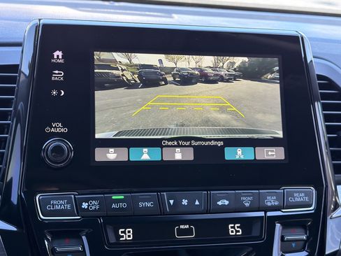 Certified 2024 Honda Odyssey Elite image 5