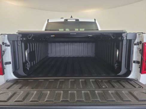 Used 2025 RAM 1500 Limited AWD/4WD image 25