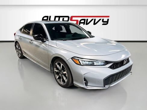 Used 2025 Honda Civic Sport Touring image 1