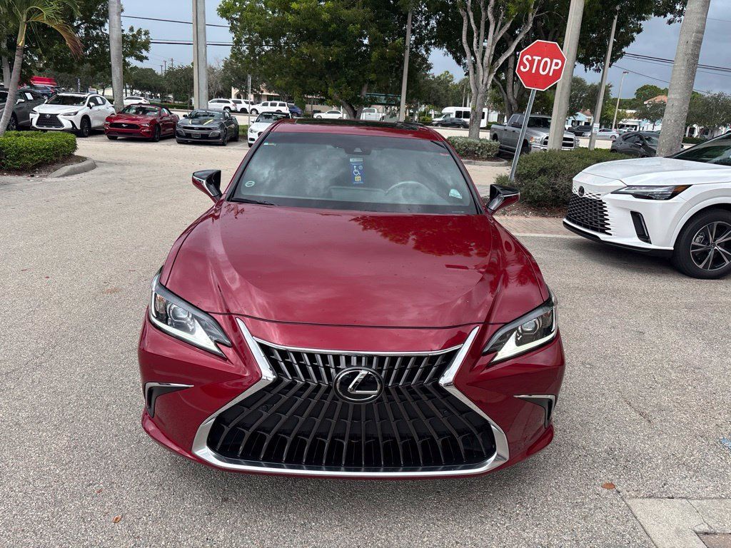 Certified 2023 Lexus ES 350 w/ Premium Package FWD image 2