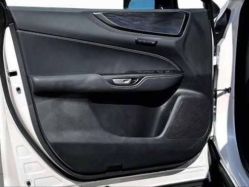 Used 2025 Lexus NX 350 AWD w/ Premium Package image 22