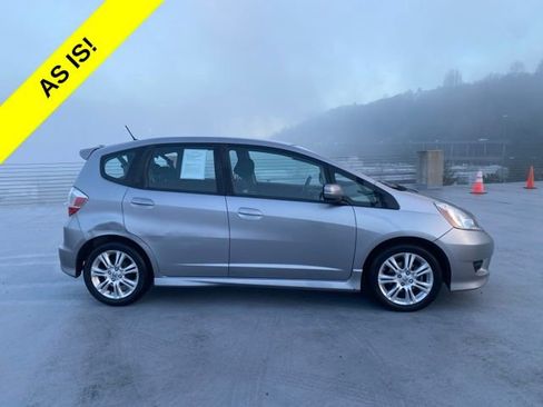 Used 2010 Honda Fit Sport image 2