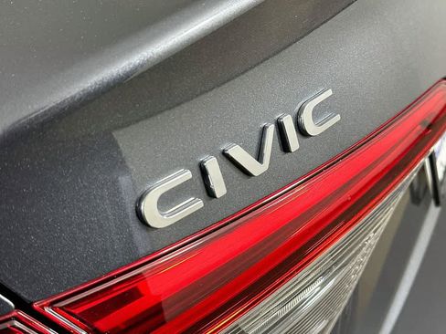 Used 2024 Honda Civic EX image 7