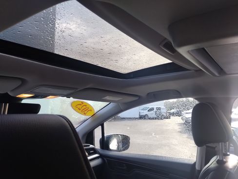 Used 2025 Honda Odyssey Touring image 18