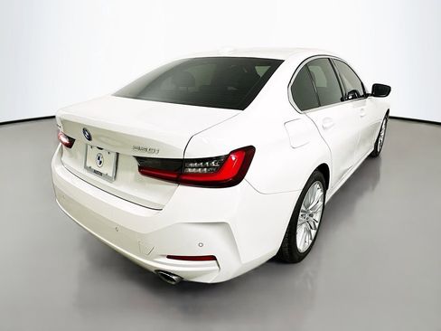 Certified 2024 BMW 330i xDrive Sedan w/ Premium Package AWD/4WD image 5