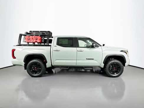 New 2026 Toyota Tundra SR5 AWD/4WD image 8