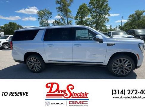 New 2026 GMC Yukon XL Denali Ultimate AWD/4WD image 9