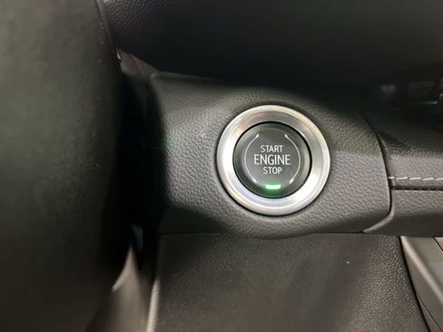 Certified 2023 Buick Envision Preferred FWD image 16