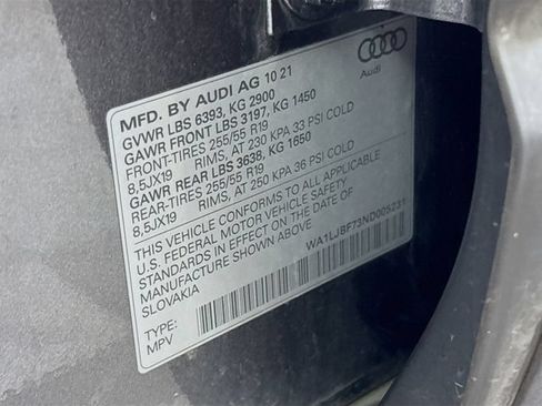 Used 2022 Audi Q7 2.0T Premium Plus w/ Premium Plus Package AWD/4WD image 33