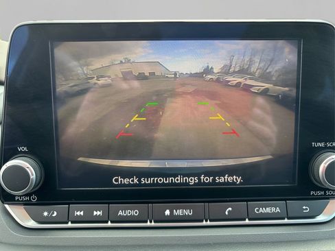 Used 2023 Nissan Rogue SV w/ SV Premium Package image 30