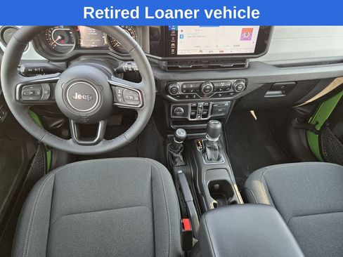 Used 2025 Jeep Wrangler Unlimited Sport AWD/4WD image 21