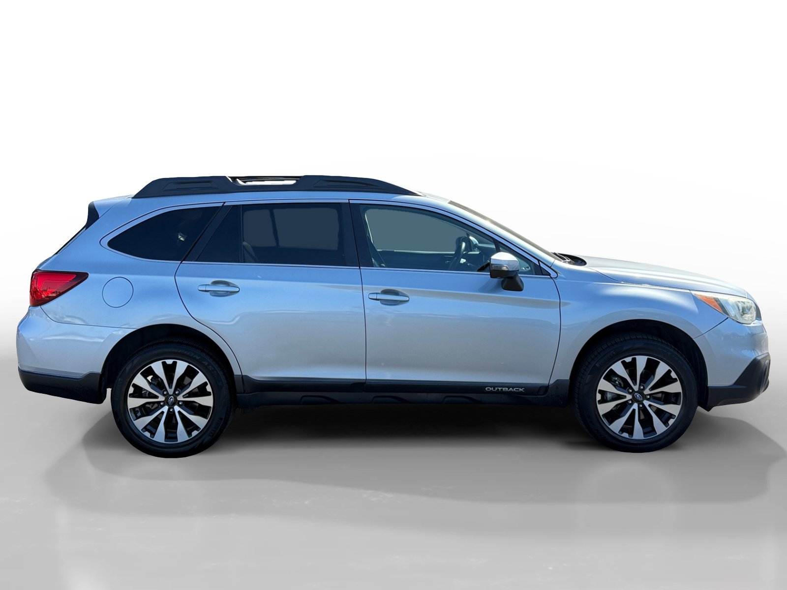 Used 2016 Subaru Outback 3.6R Limited AWD/4WD image 6