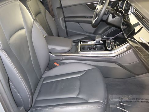Used 2025 Audi Q7 Premium Plus image 40
