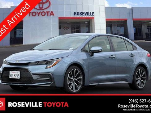 Used 2021 Toyota Corolla SE FWD image 1