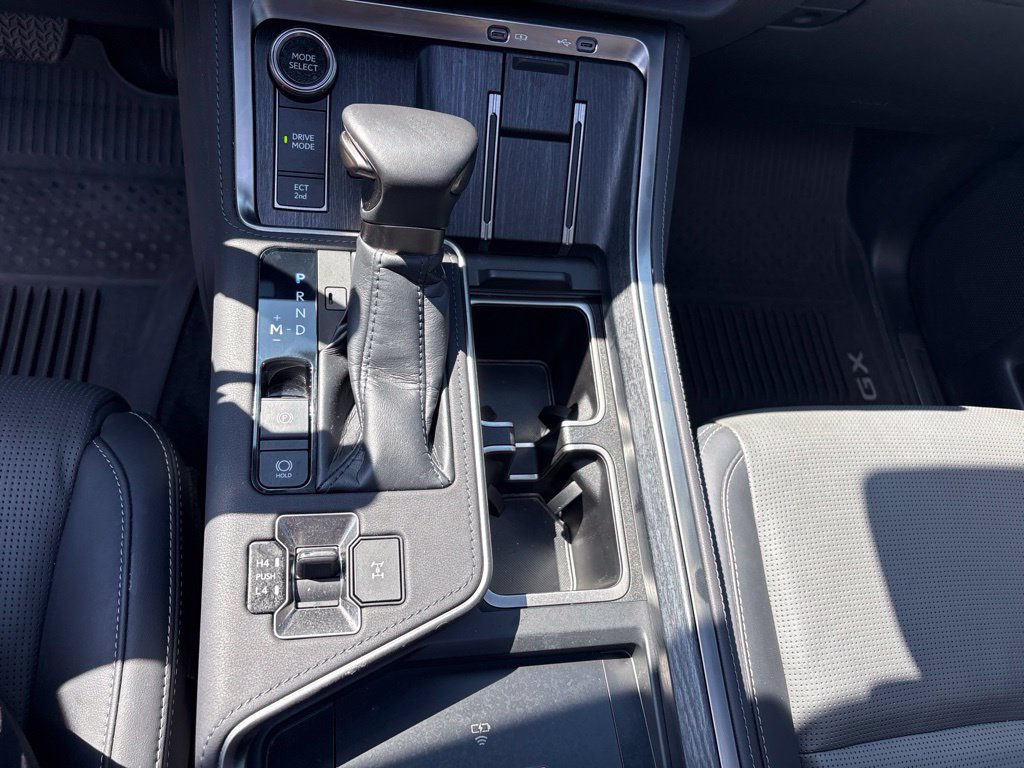 Certified 2024 Lexus GX 550 w/ Cold Area Package AWD/4WD image 15