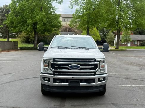 Used 2022 Ford F250 XL w/ Power Equipment Group AWD/4WD image 9