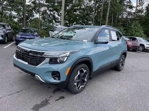 Used 2026 Kia Seltos EX FWD image 21