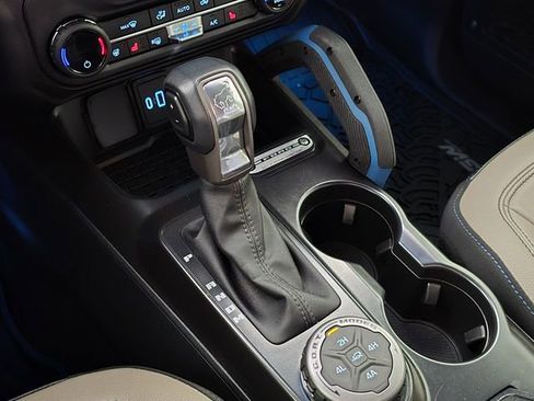 Certified 2024 Ford Bronco Wildtrak image 33