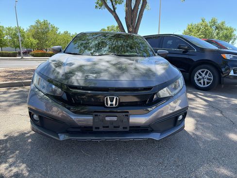 Used 2019 Honda Civic Sport image 2