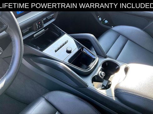 Used 2024 Porsche Cayenne image 18