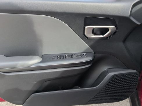 Used 2025 Kia K4 FWD image 11