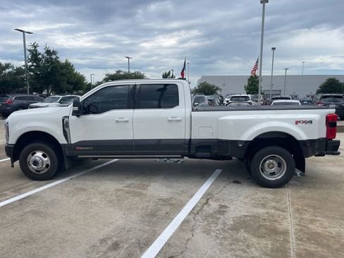 Used 2025 Ford F350 King Ranch AWD/4WD image 5