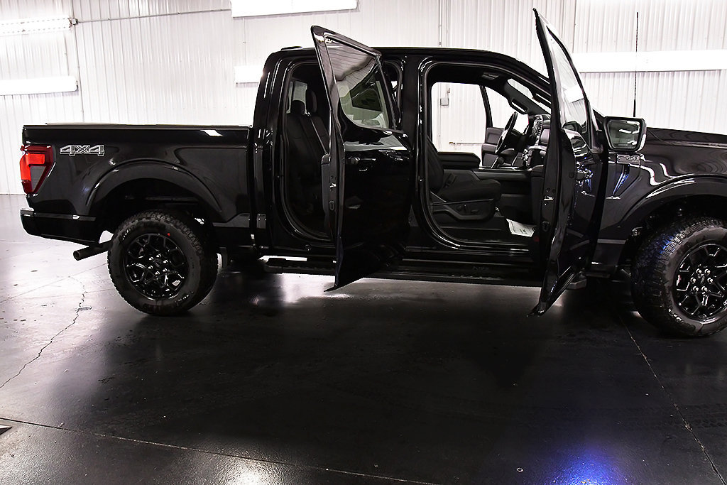 New 2026 Ford F150 XLT w/ Equipment Group 302A MID AWD/4WD image 32