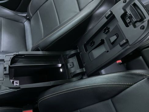 Used 2018 GMC Terrain SLT w/ Preferred Package image 26