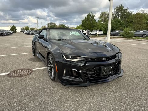 Used 2022 Chevrolet Camaro ZL1 RWD image 16