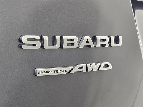Used 2022 Subaru Outback Premium image 13