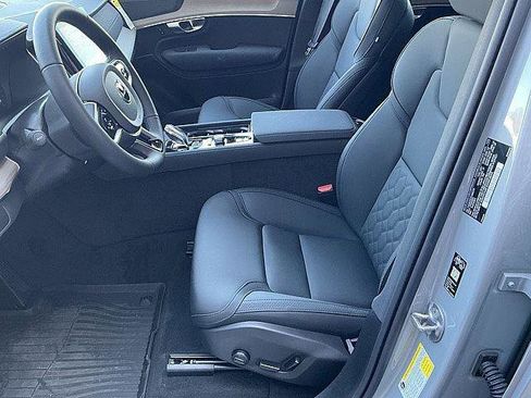 New 2026 Volvo XC90 B6 Plus w/ Protection Package Premier AWD/4WD image 15