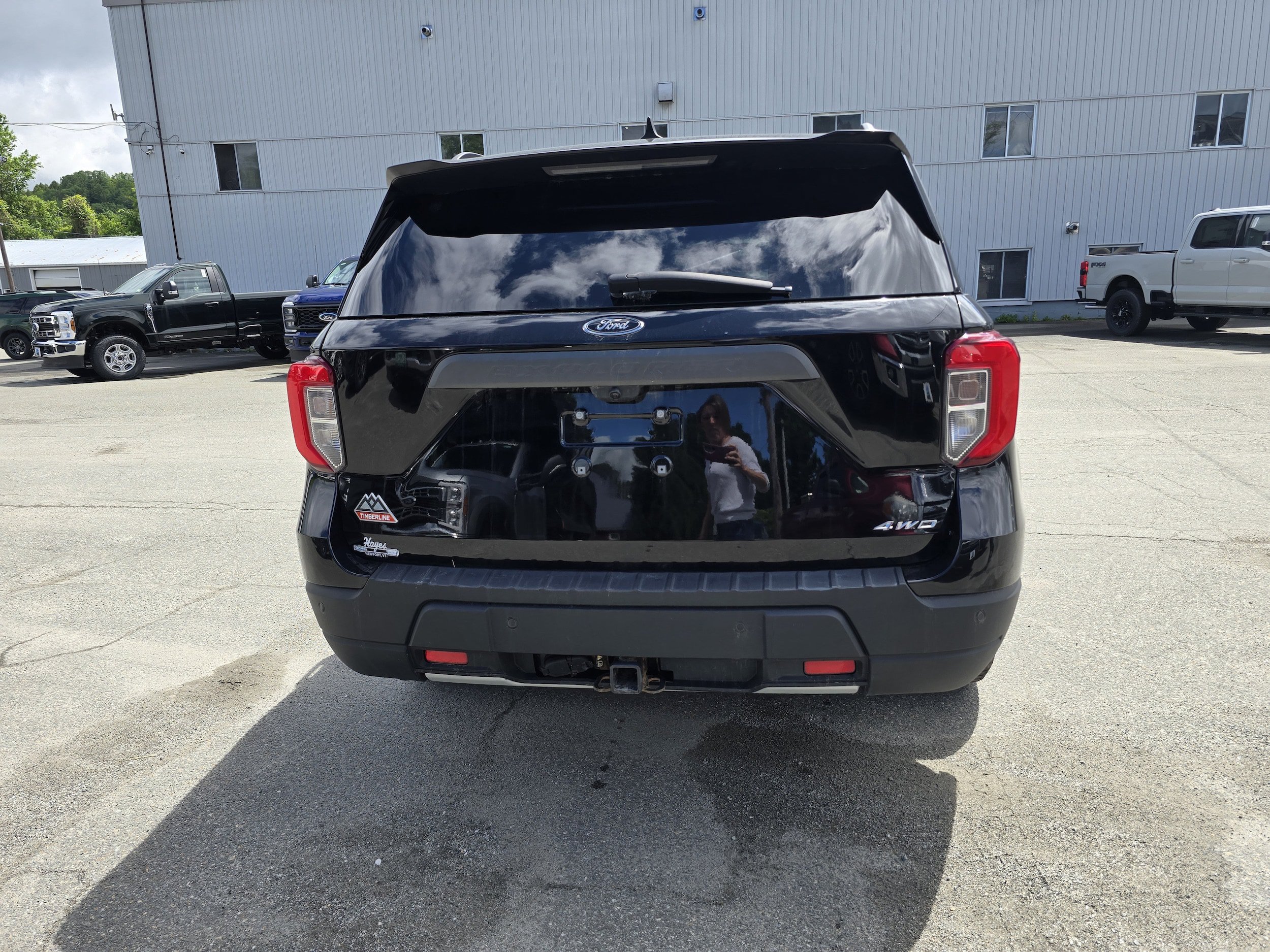 Used 2023 Ford Explorer Timberline w/ Timberline Technology Package AWD/4WD image 6