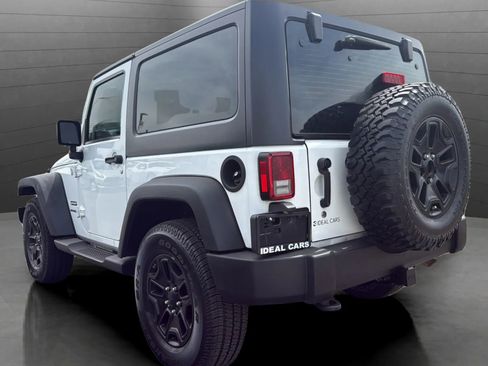Used 2015 Jeep Wrangler Sport AWD/4WD image 35