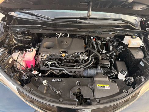 Used 2023 Toyota Sienna Platinum image 34